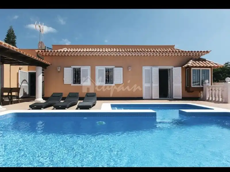 House for sale in Costa Adeje