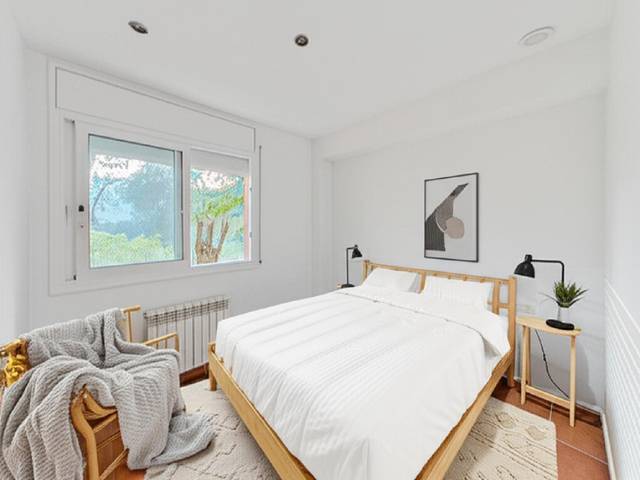 Casa-chalet en Venta en Montagut i Oix