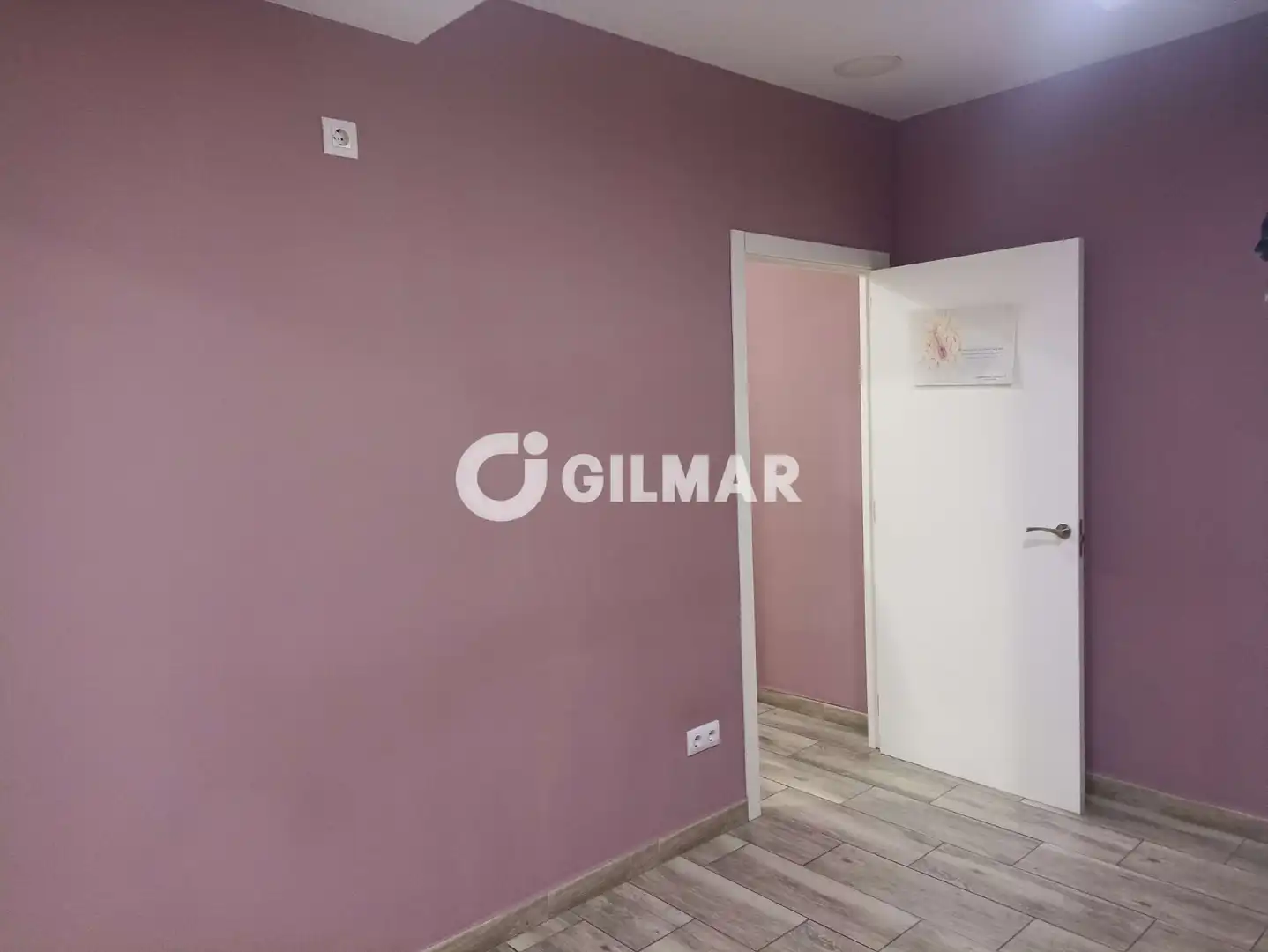 Habitación de Local de alquiler en Sevilla con Calefacción