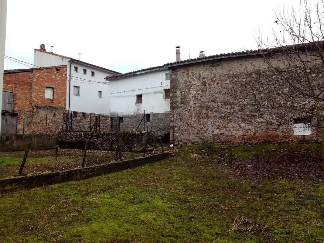 Houses for sale in Castroviejo