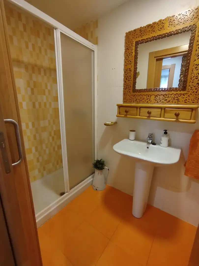 Bathroom of Flat for rent in Becerril de Campos  with Heating