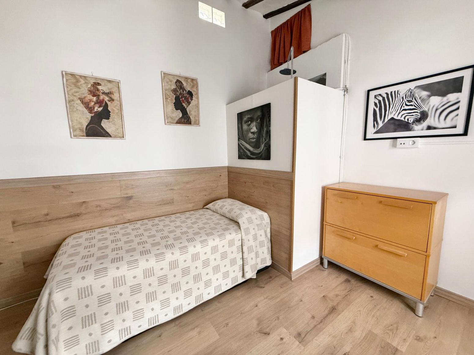 Bedroom of Flat to rent in  Logroño  with Heating and Parquet flooring