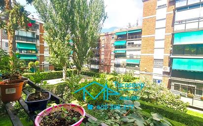 Exterior view of Flat for sale in  Madrid Capital  with Terrace