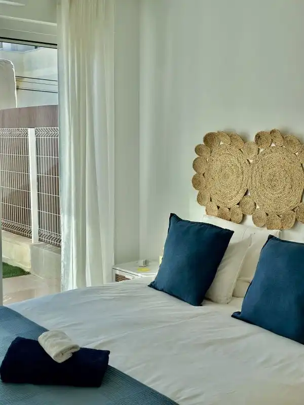 Schlafzimmer von Wohnungen zum Verkauf in Santa Pola mit Klimaanlage, Abstellraum und Schwimmbad