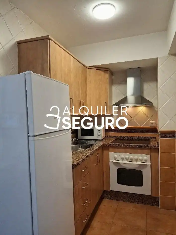 Wohnung zur Miete in Diputación Provincial, Centro