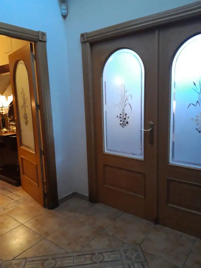 Casa o xalet en venda en Linares amb Aire condicionat, Calefacció i Jardí privat