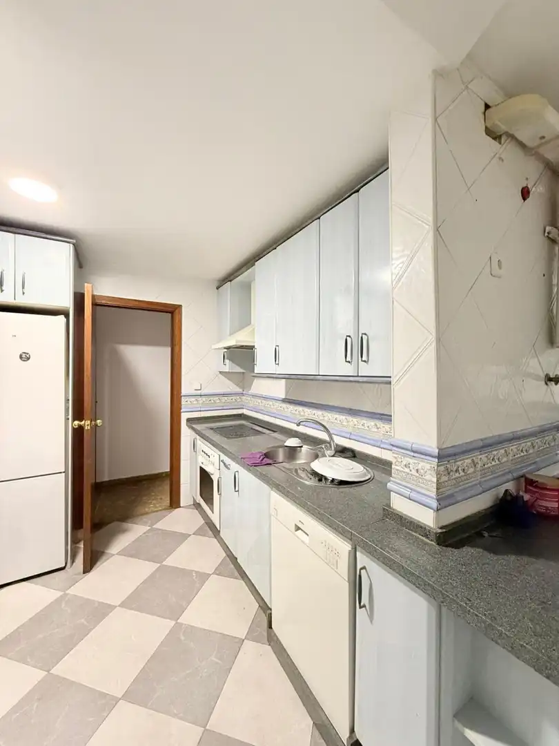 Kitchen of Flat for sale in Jerez de la Frontera  with Terrace and Storage room