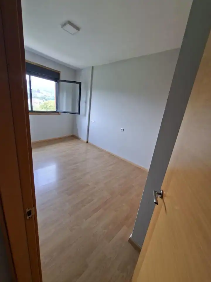 Bedroom of Flat for rent in O Porriño    with Heating