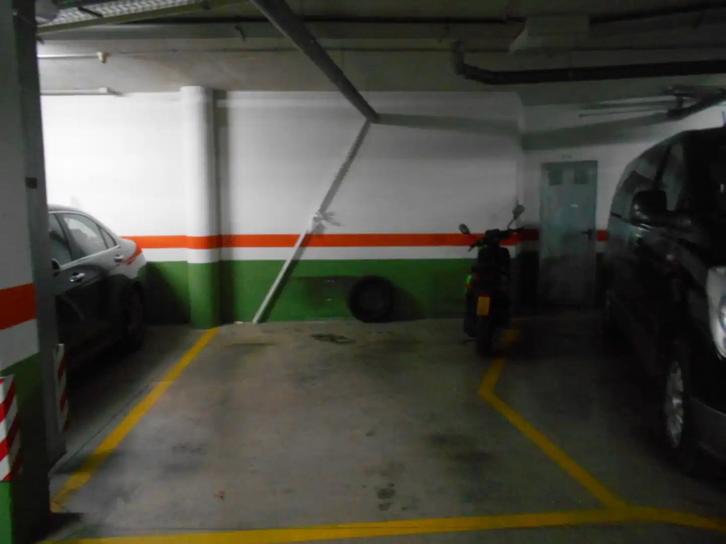 Parking de Apartamento en venta en Ciudad Real con Aire acondicionado, Calefacción y Horno