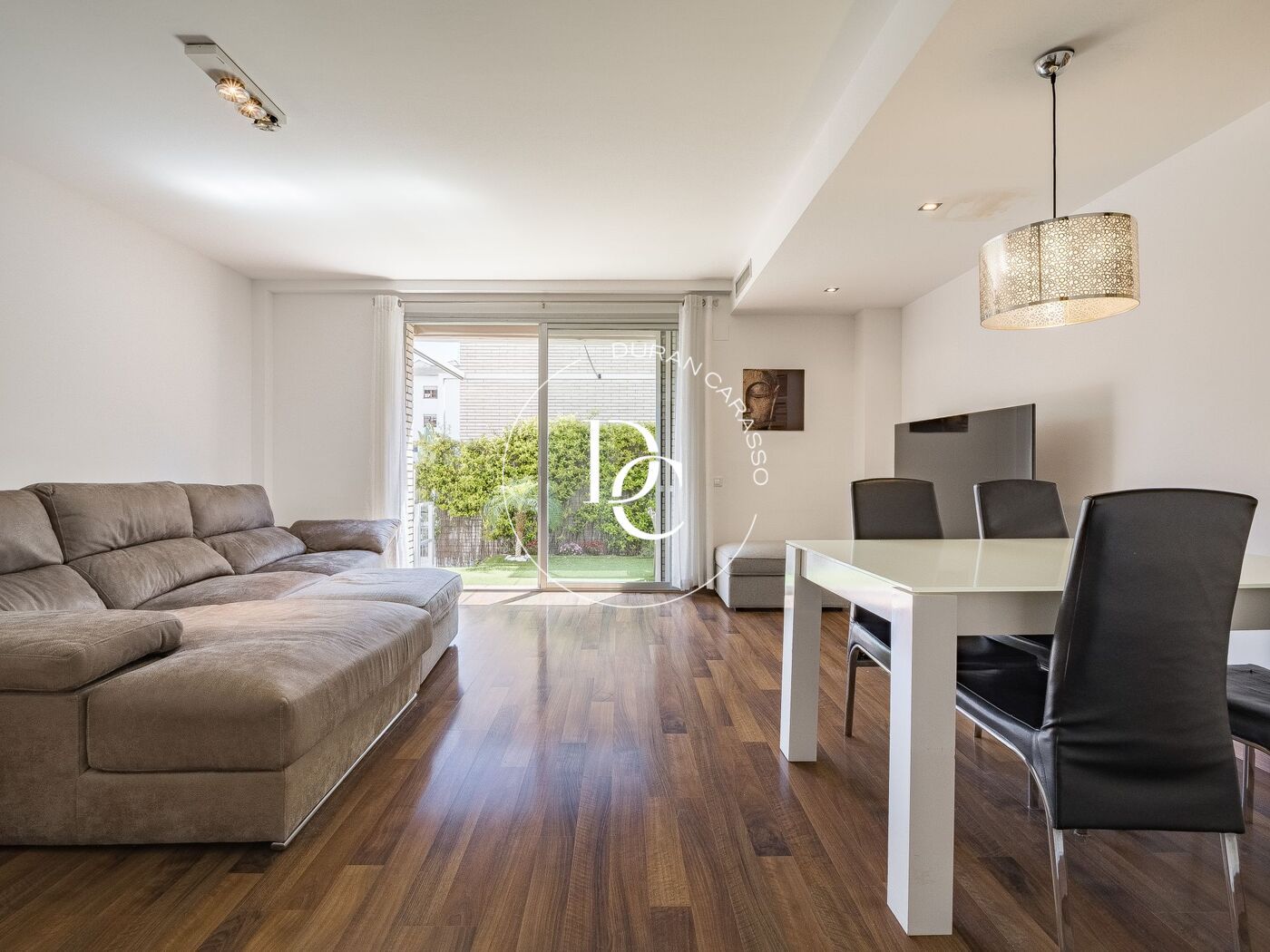Living room of House or chalet for sale in Sitges  with Air Conditioner, Heating and Private garden