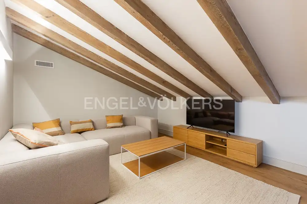 Sala de estar de Ático de alquiler en Valencia con Aire acondicionado, Calefacción y Terraza