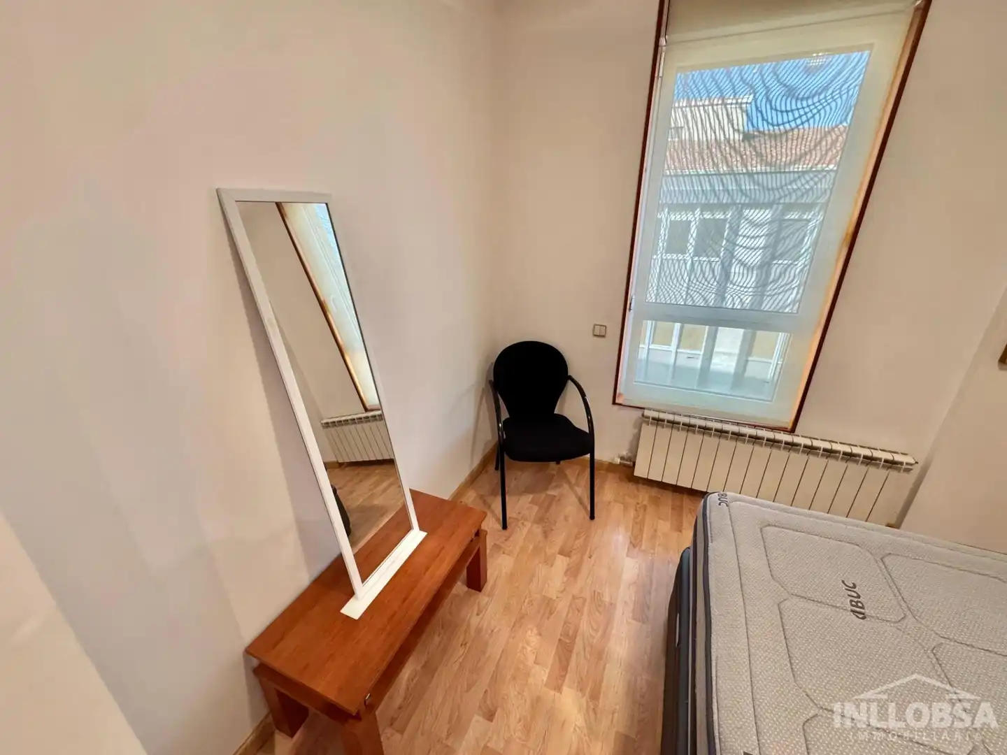 Habitación de Piso de alquiler en Manresa con Aire acondicionado, Calefacción y Parquet