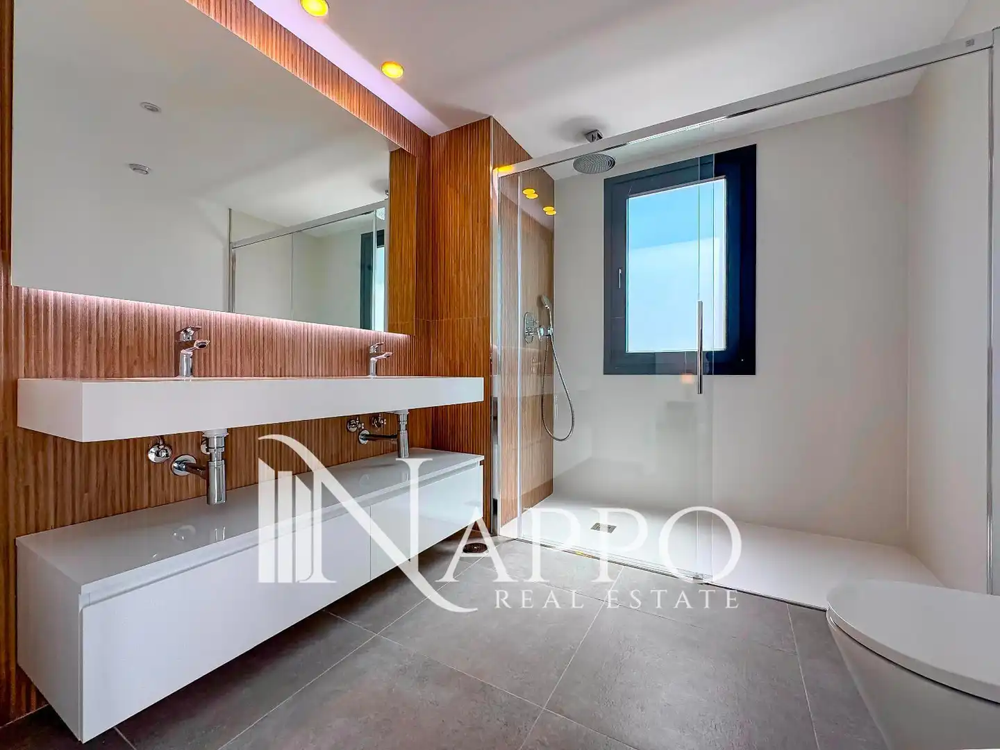 Bathroom of Houses for sale in Capdepera  with Air Conditioner, Heating and Private garden