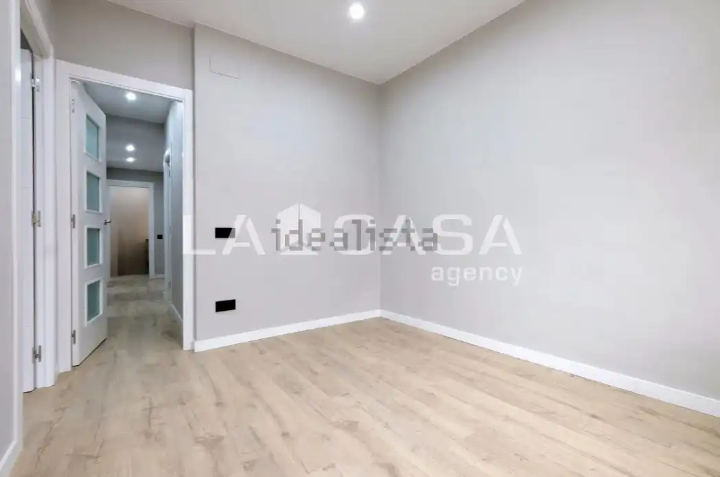 Planta baja en venta en Valencia