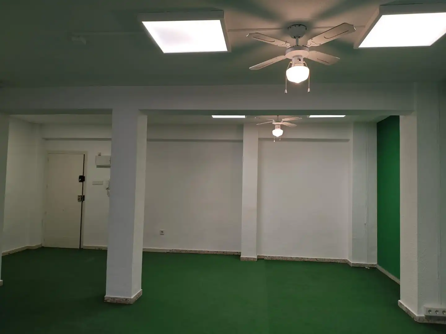 Local comercial en alquiler en Plaza de Toros - Avenida Chapí - Trinquete, imagen 9