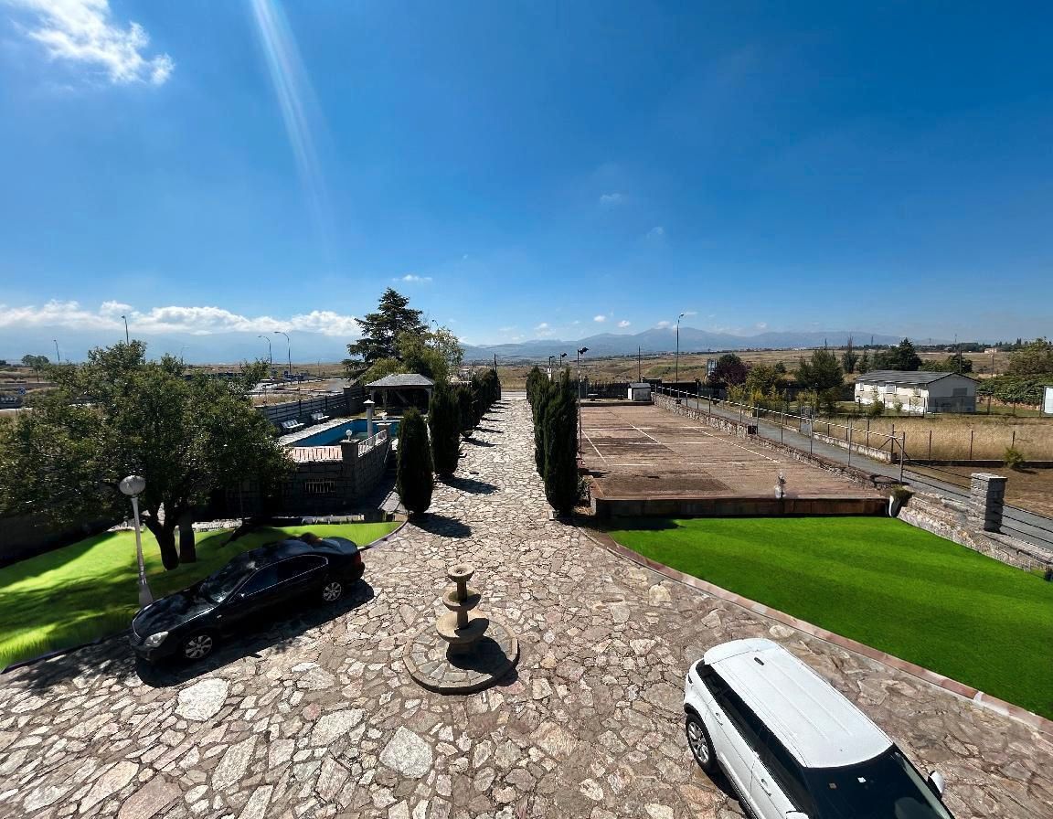 Jardín de Casa o chalet en venta en San Cristóbal de Segovia con Calefacción, Jardín privado y Terraza