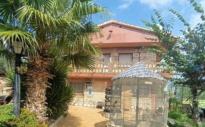 Außenansicht von Haus oder Chalet zum verkauf in El Catllar  mit Terrasse, Schwimmbad und Balkon