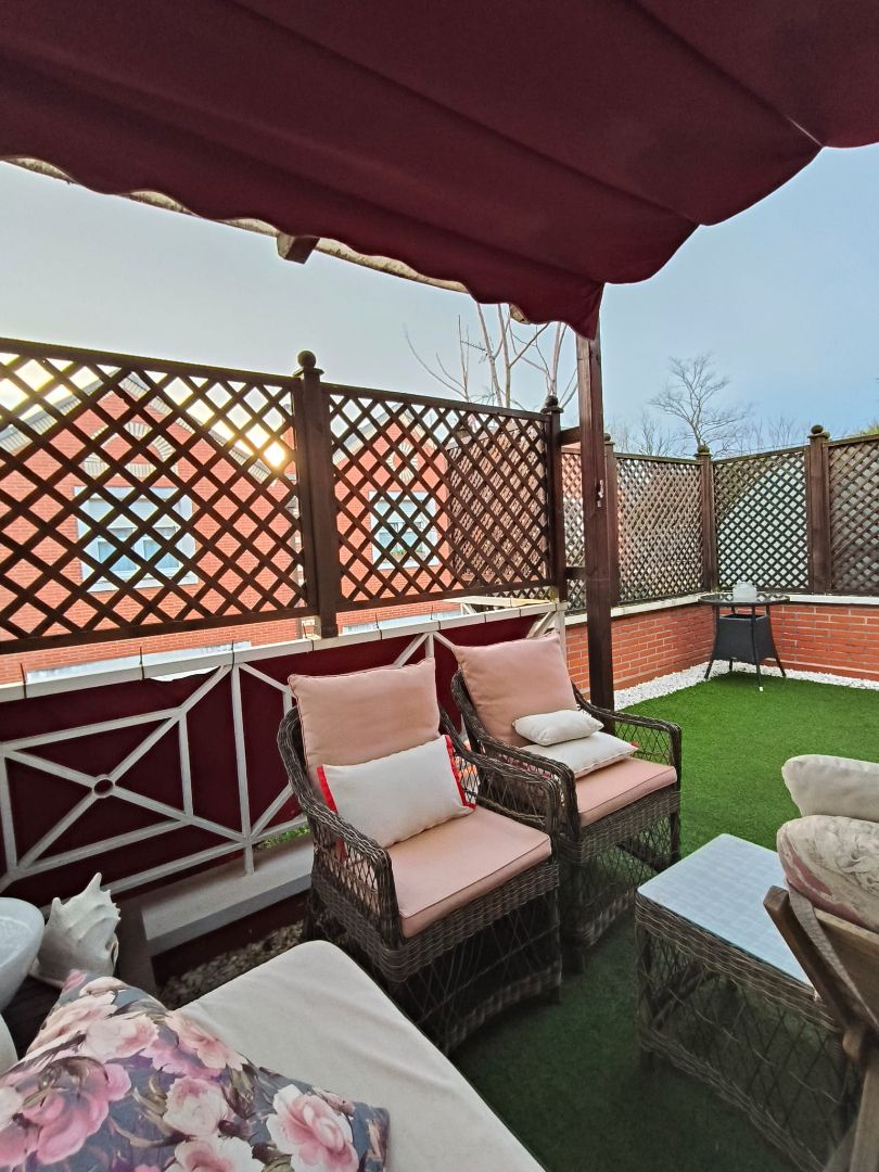 Single-family semi-detached for sale in Las Arenas