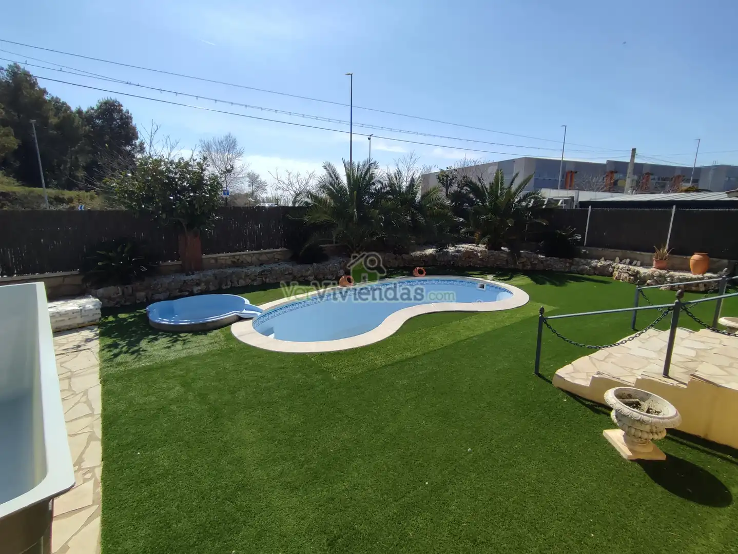 Swimming pool of Houses for sale in Masquefa  with Air Conditioner, Heating and Private garden
