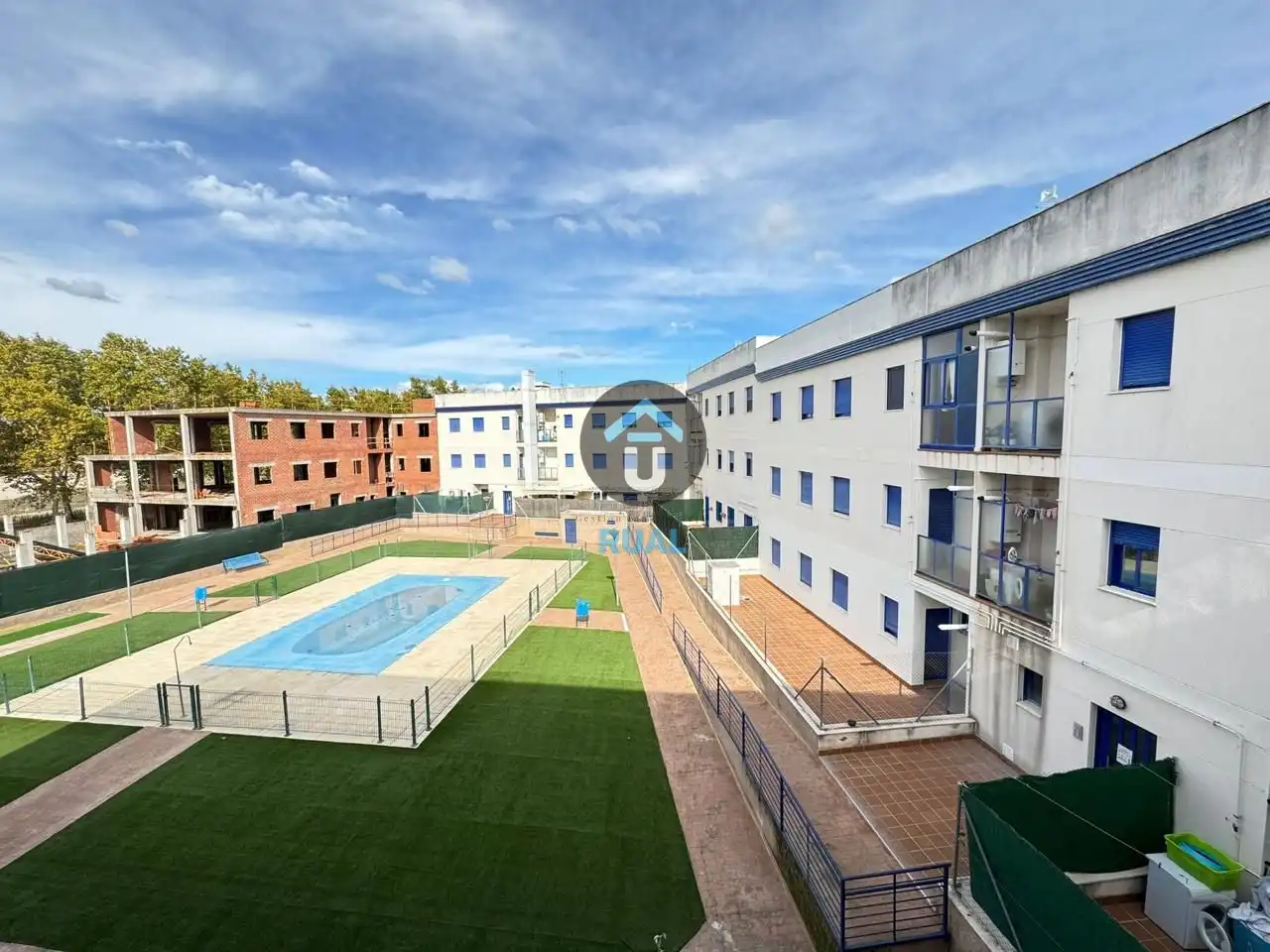 Swimming pool of Flat for sale in Talavera de la Reina  with Terrace, Storage room and Furnished