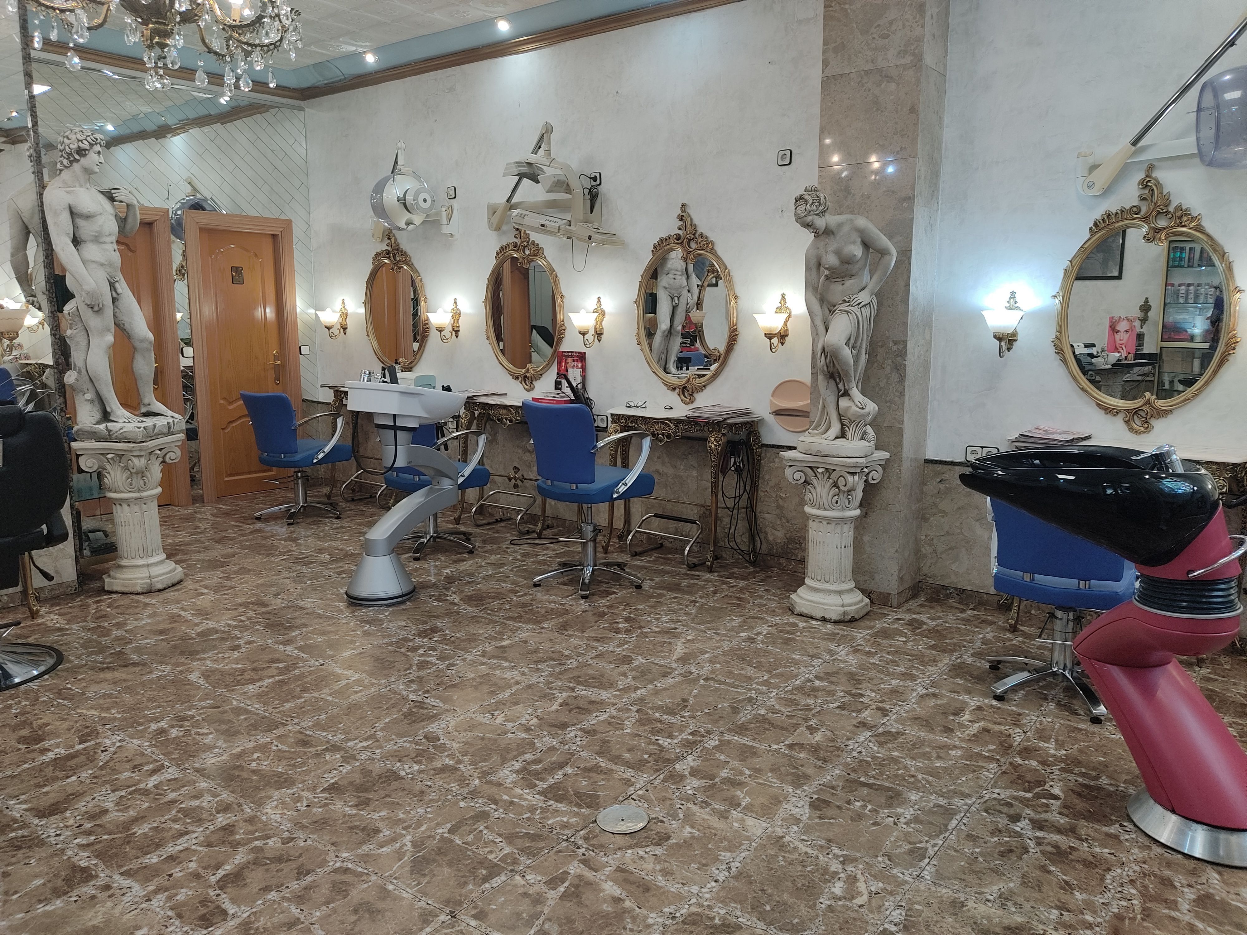 Premises for sale in Alcorcón  with Air Conditioner