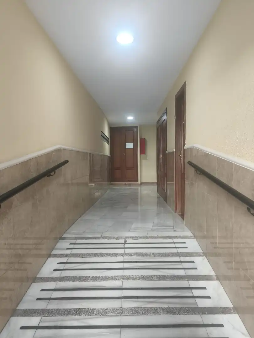 Piso con ascensor en venta en Ogíjares, imagen 4