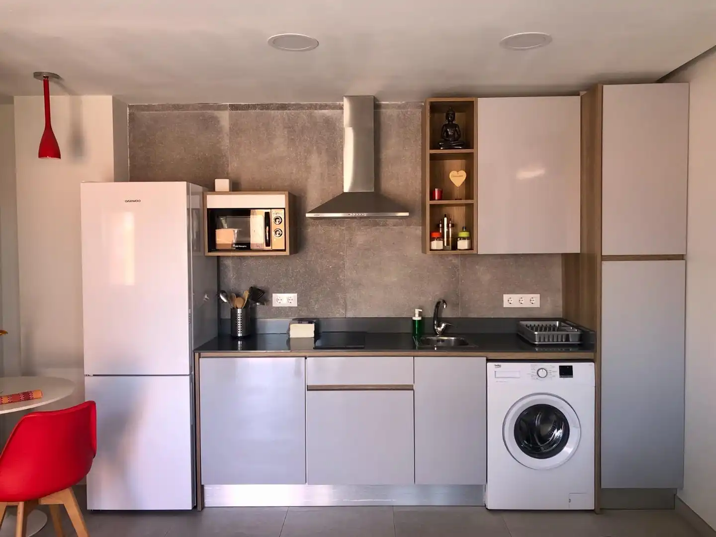 Kitchen of Houses for sale in Chiclana de la Frontera  with Private garden, Terrace and Storage room