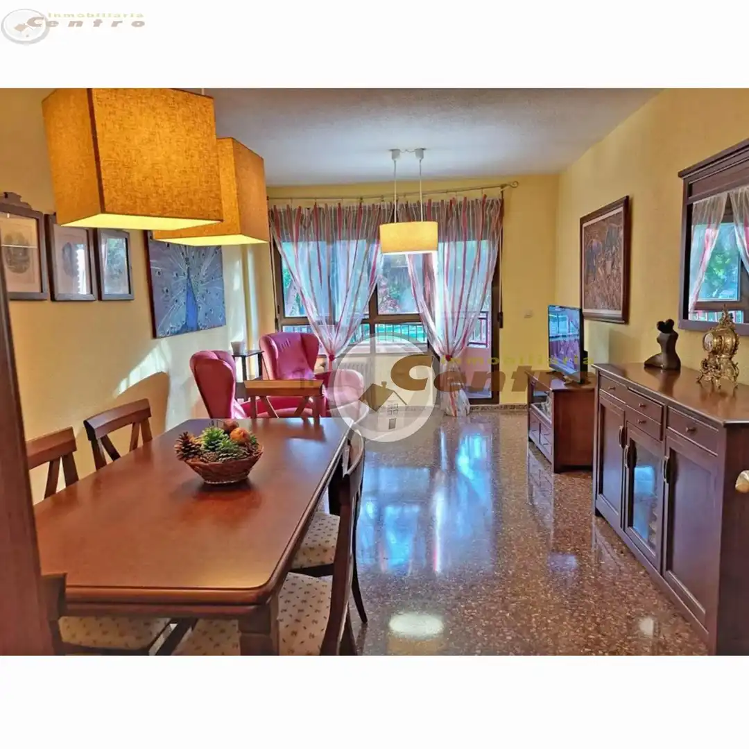 Piso con terraza en venta en Estación, imagen 2