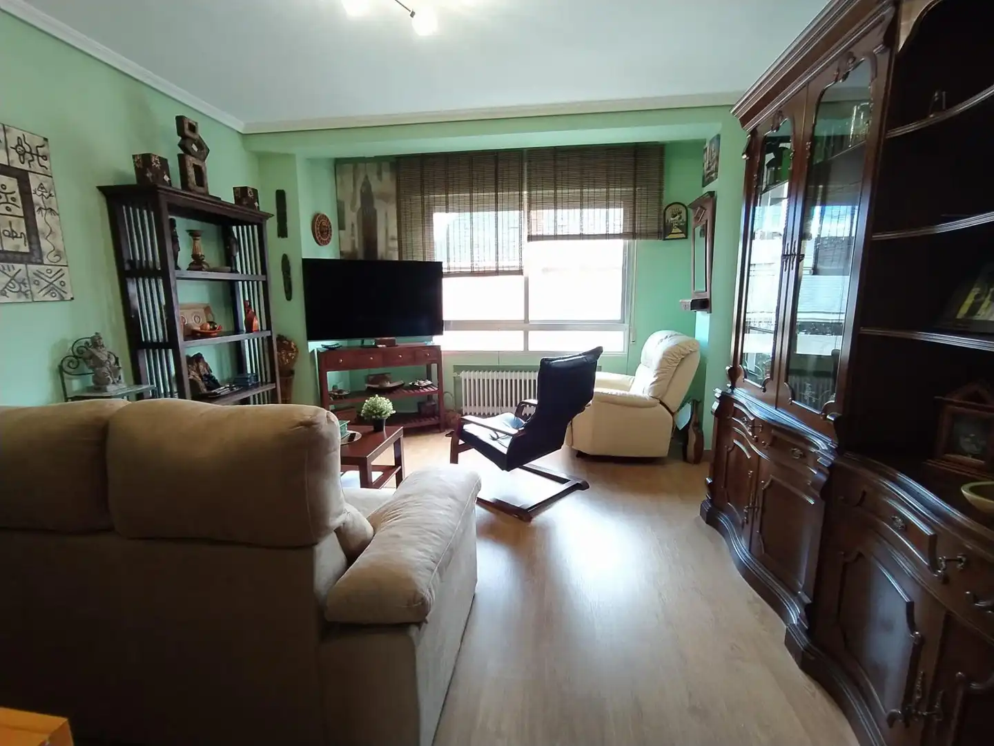 Sala de estar de Piso en venta en Ponferrada con Calefacción, Terraza y Trastero