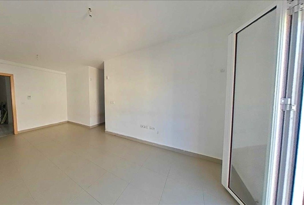 Flat for sale in Alcalá de Guadaira  with Storage room