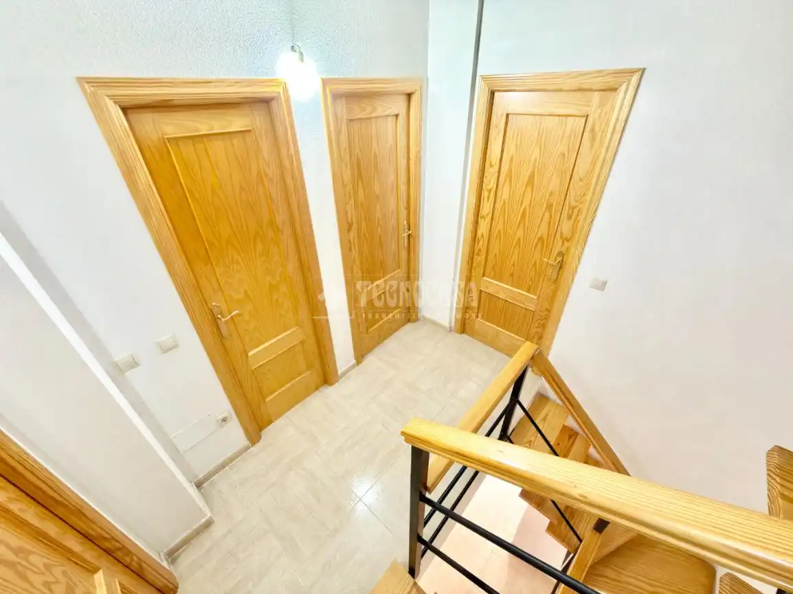 Casa adosada en venta en Valdeaveruelo con Aire acondicionado, Calefacción y Balcón