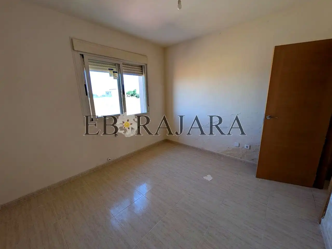 Habitación de Casa adosada en venta en Lucillos con Jardín privado y Terraza