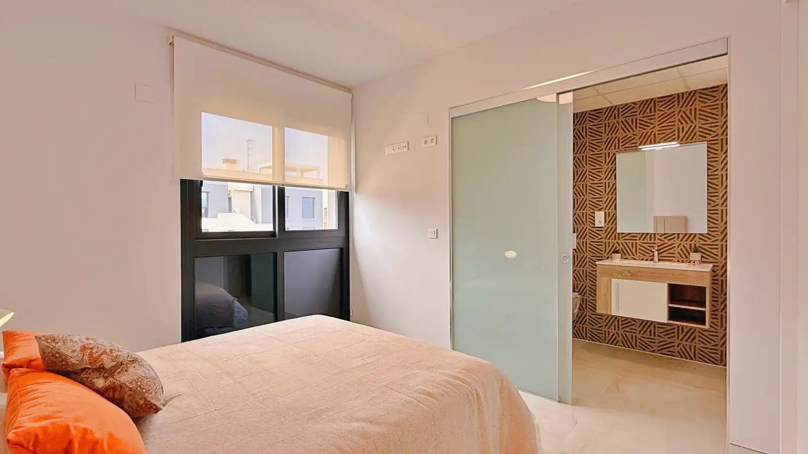 Dormitori de Apartament en venda en Orihuela amb Traster i Moblat