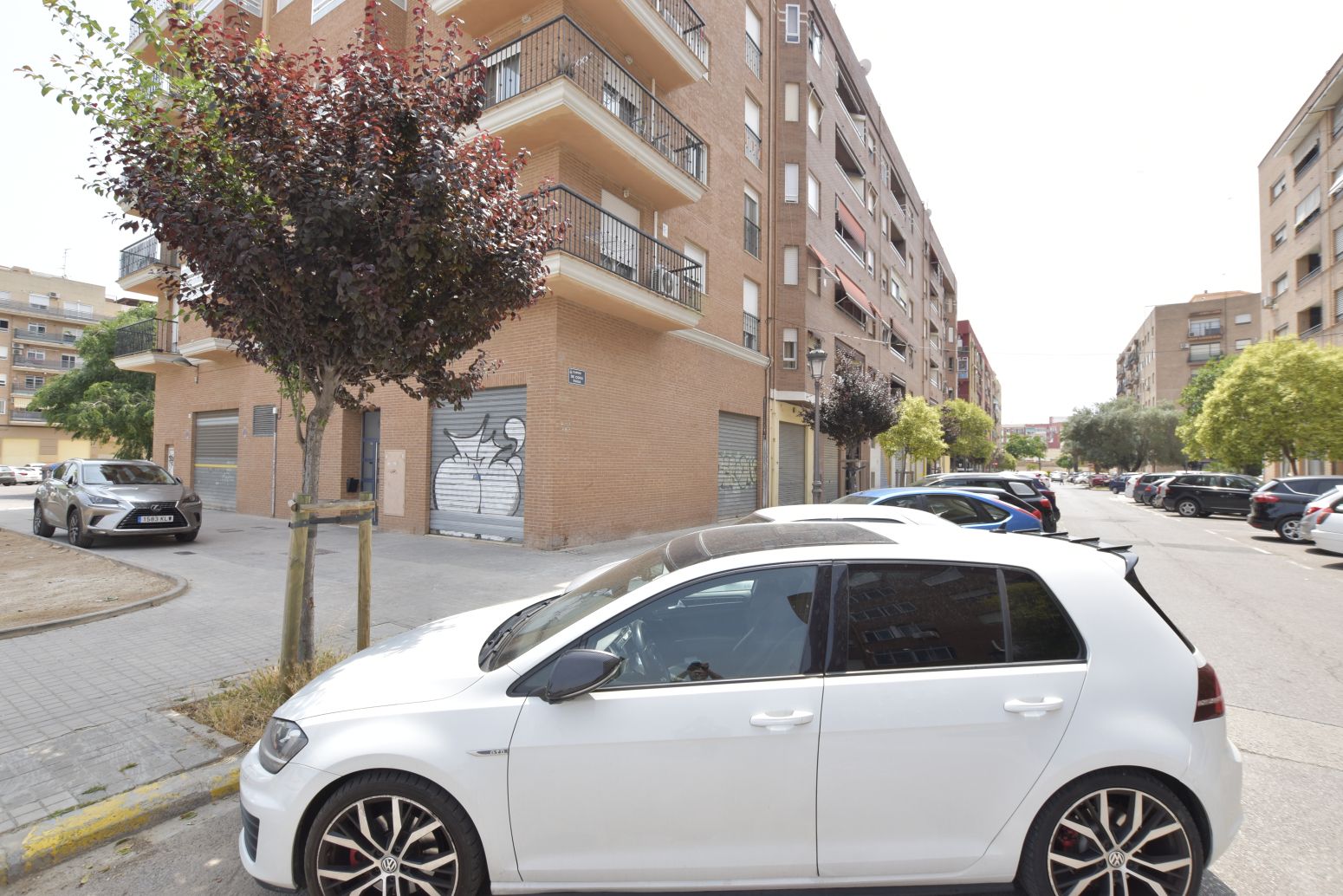 Garaje en venta en Valencia - Calle Cora Raga, Barrio de Benicalap