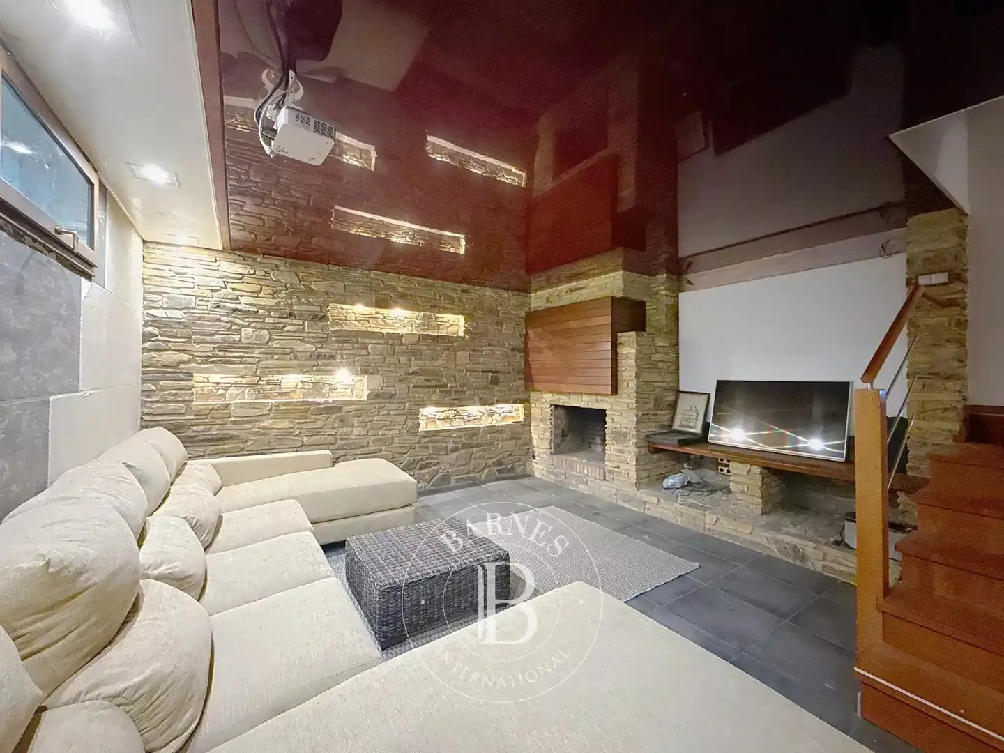 Sala d'estar de Casa o xalet en venda en Santa Susanna amb Aire condicionat, Calefacció i Jardí privat