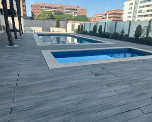 Swimming pool of Apartment for sale in  Lleida Capital  with Air Conditioner, Terrace and Swimming Pool