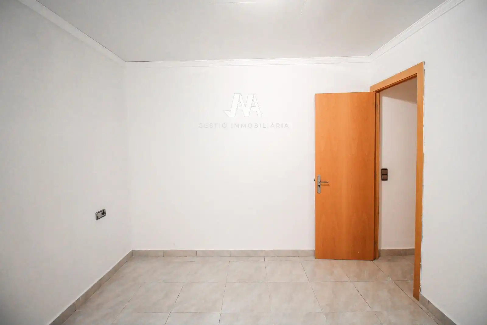 Pis en venda en Igualada amb Parquet, Terrassa i Balcó