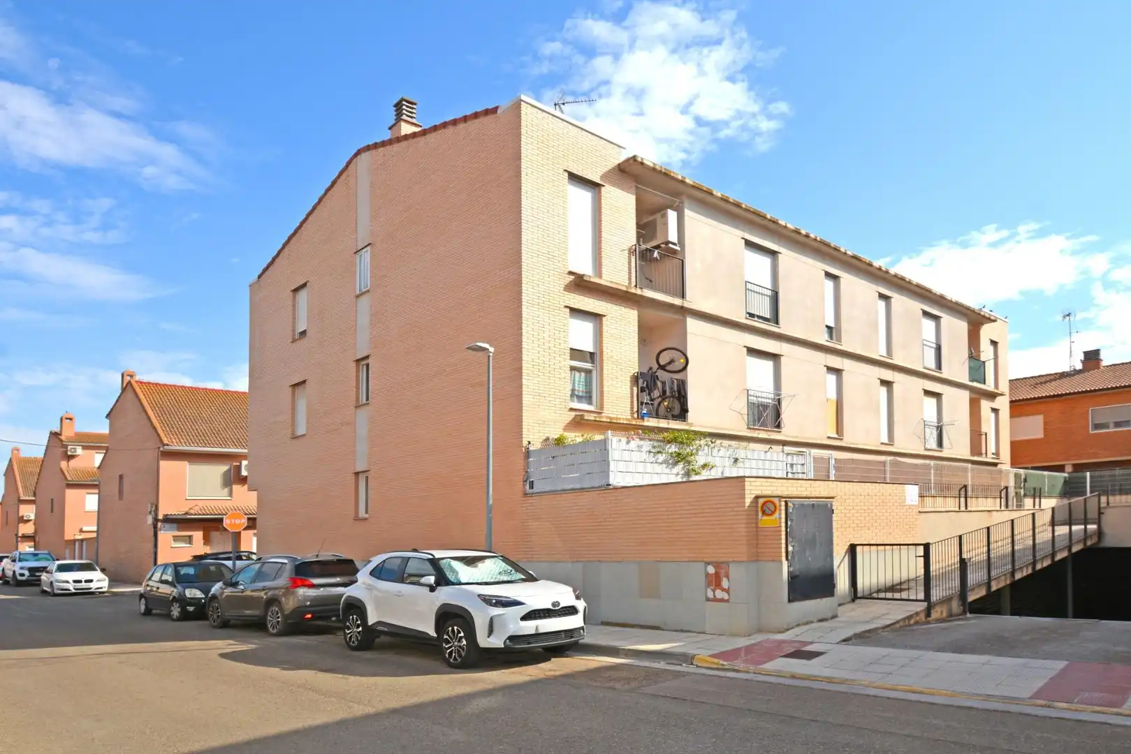 Vista exterior de Piso en venta en El Burgo de Ebro con Calefacción, Terraza y Balcón