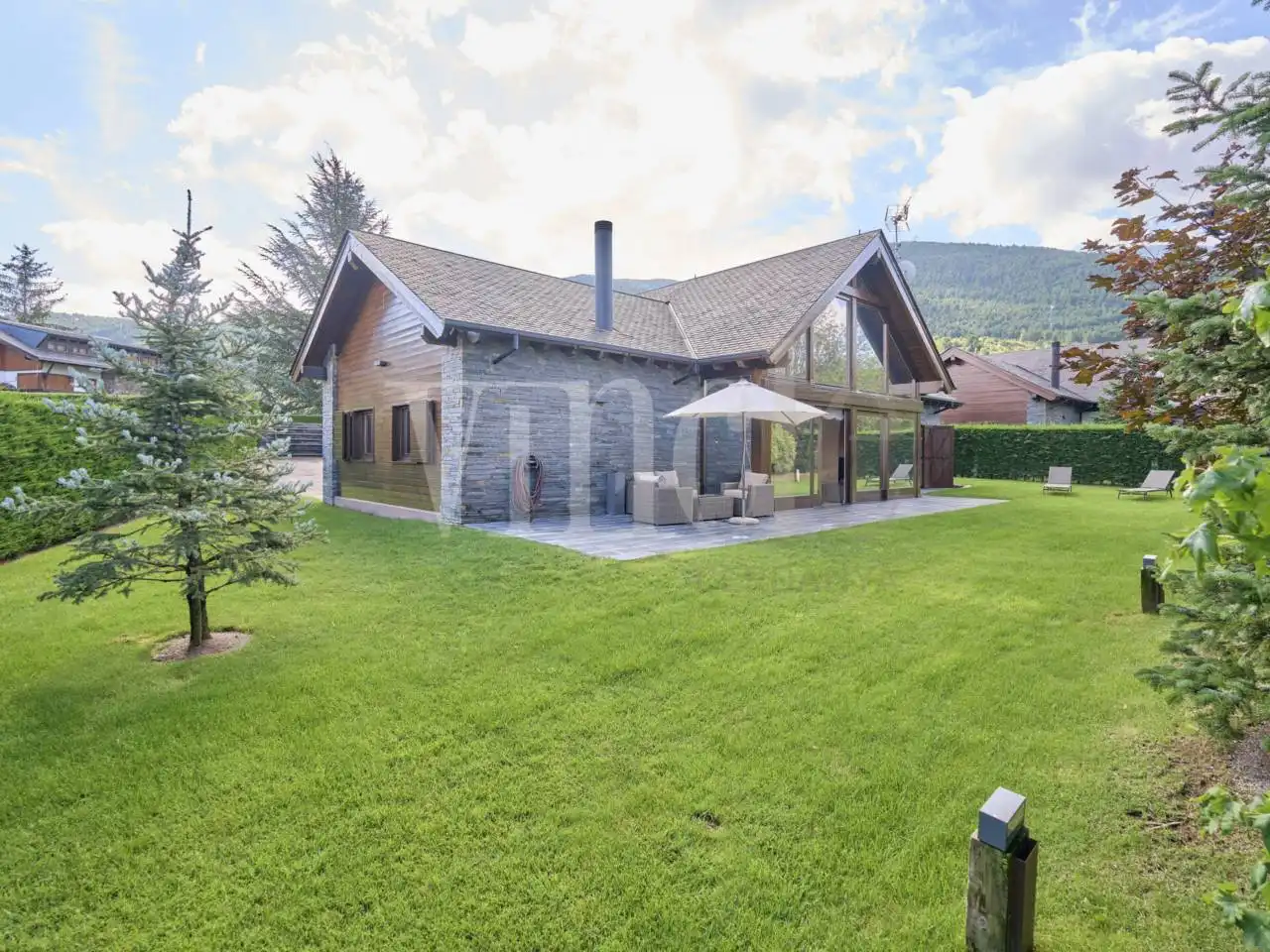 Garden of Houses for sale in Das  with Heating, Private garden and Parquet flooring