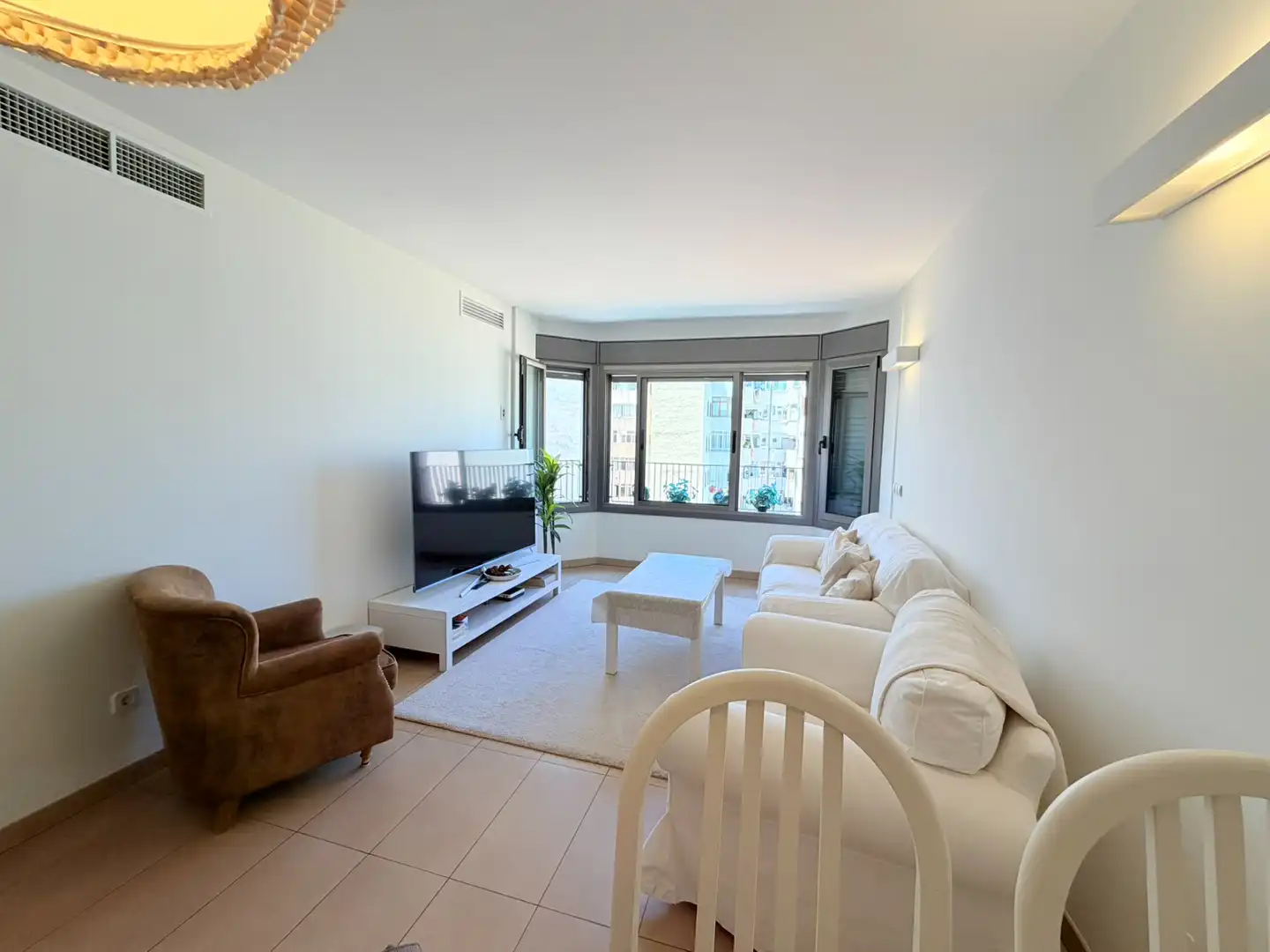 Sala d'estar de Pis de lloguer en  Palma de Mallorca amb Aire condicionat, Calefacció i Moblat