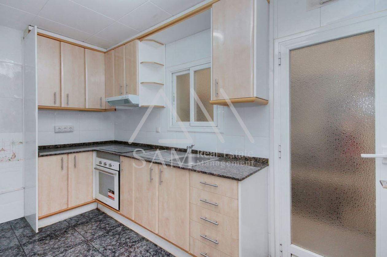Kitchen of Flat for sale in Ripollet  with Heating