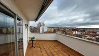 Terrasse von Wohnung miete in Salamanca Capital mit Heizung, Terrasse und Balkon