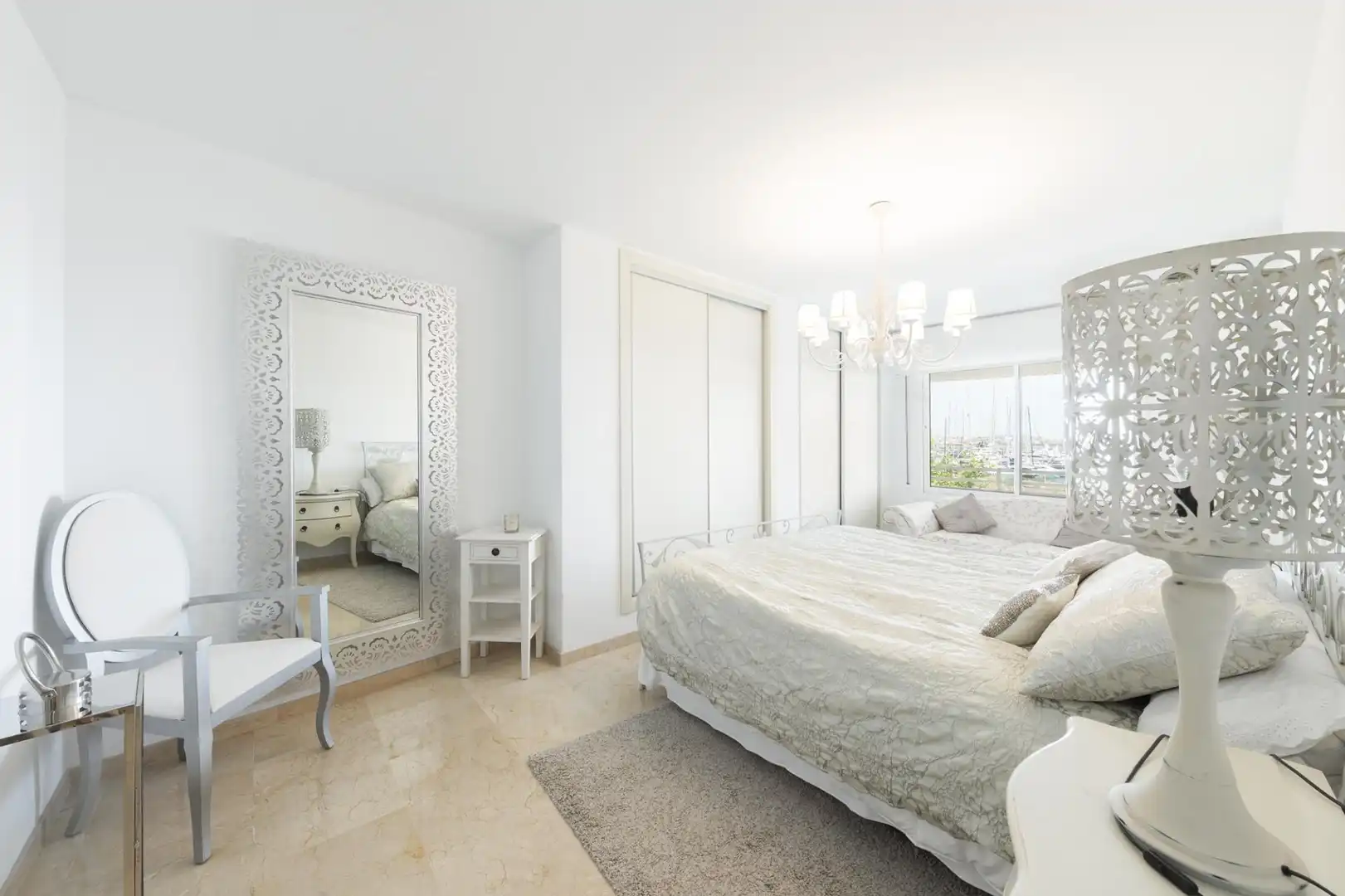 Schlafzimmer von Wohnung zur Miete in  Palma de Mallorca mit Klimaanlage, Heizung und Terrasse