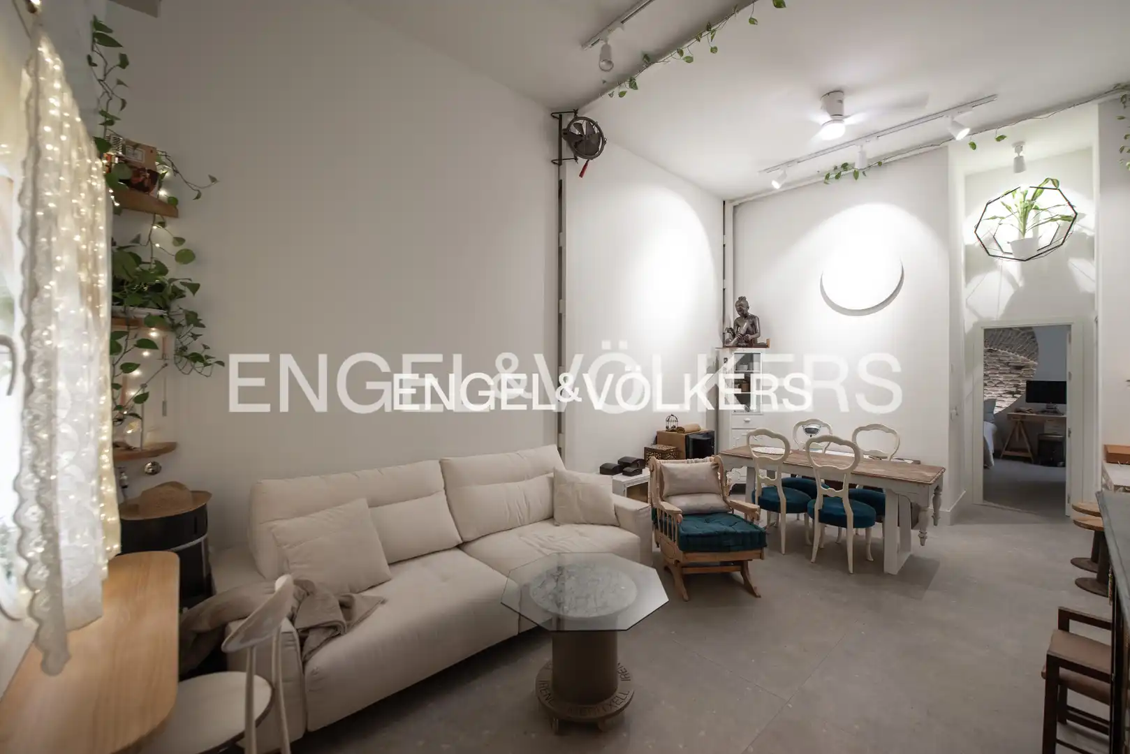 Apartments for sale in Sevilla  with Heating