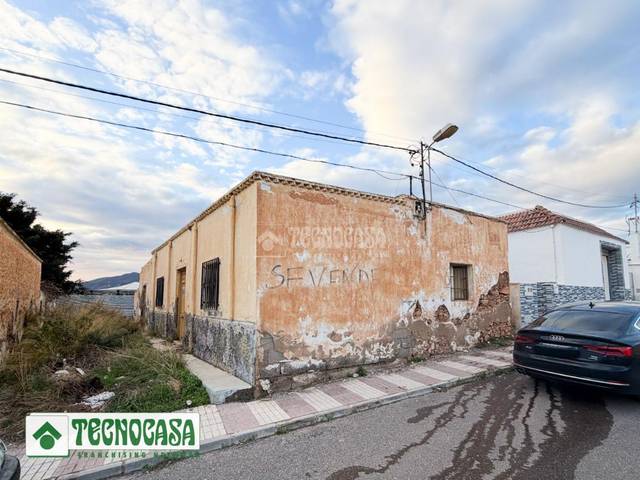 Casa adosada en Venta en Adra