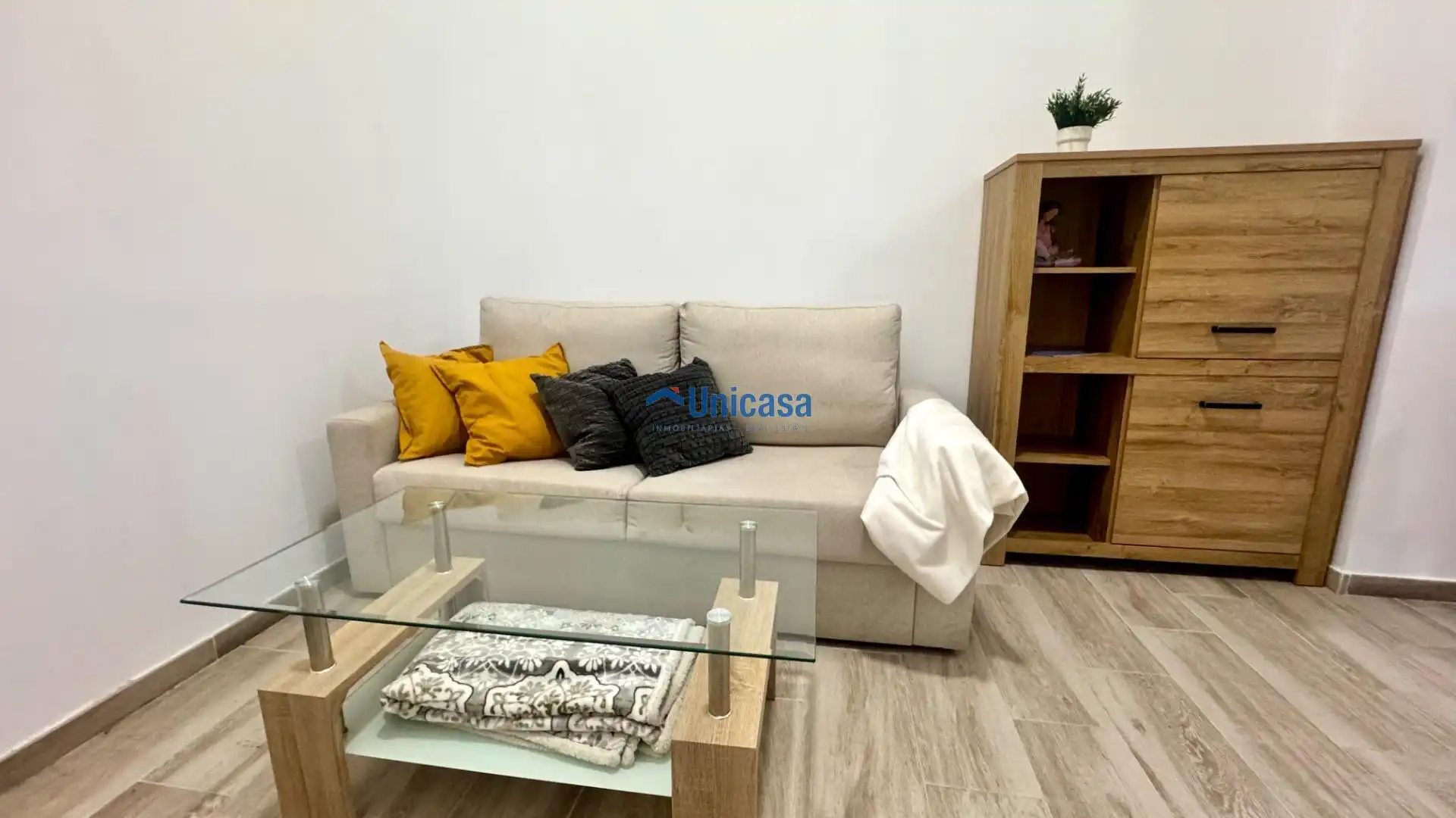 Wohnzimmer von Wohnungen zur Miete in Málaga mit Klimaanlage