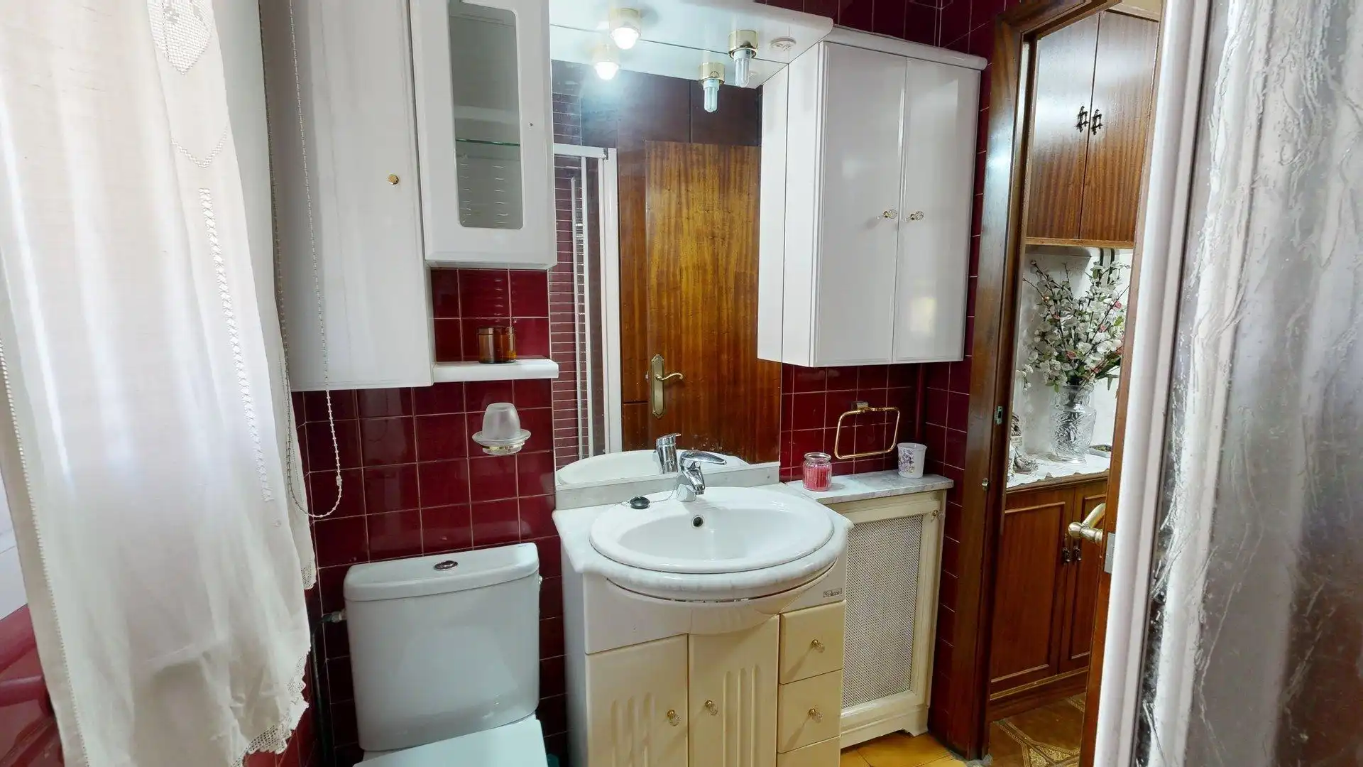 Baño de Piso en venta en Zaragoza con Calefacción y Amueblado