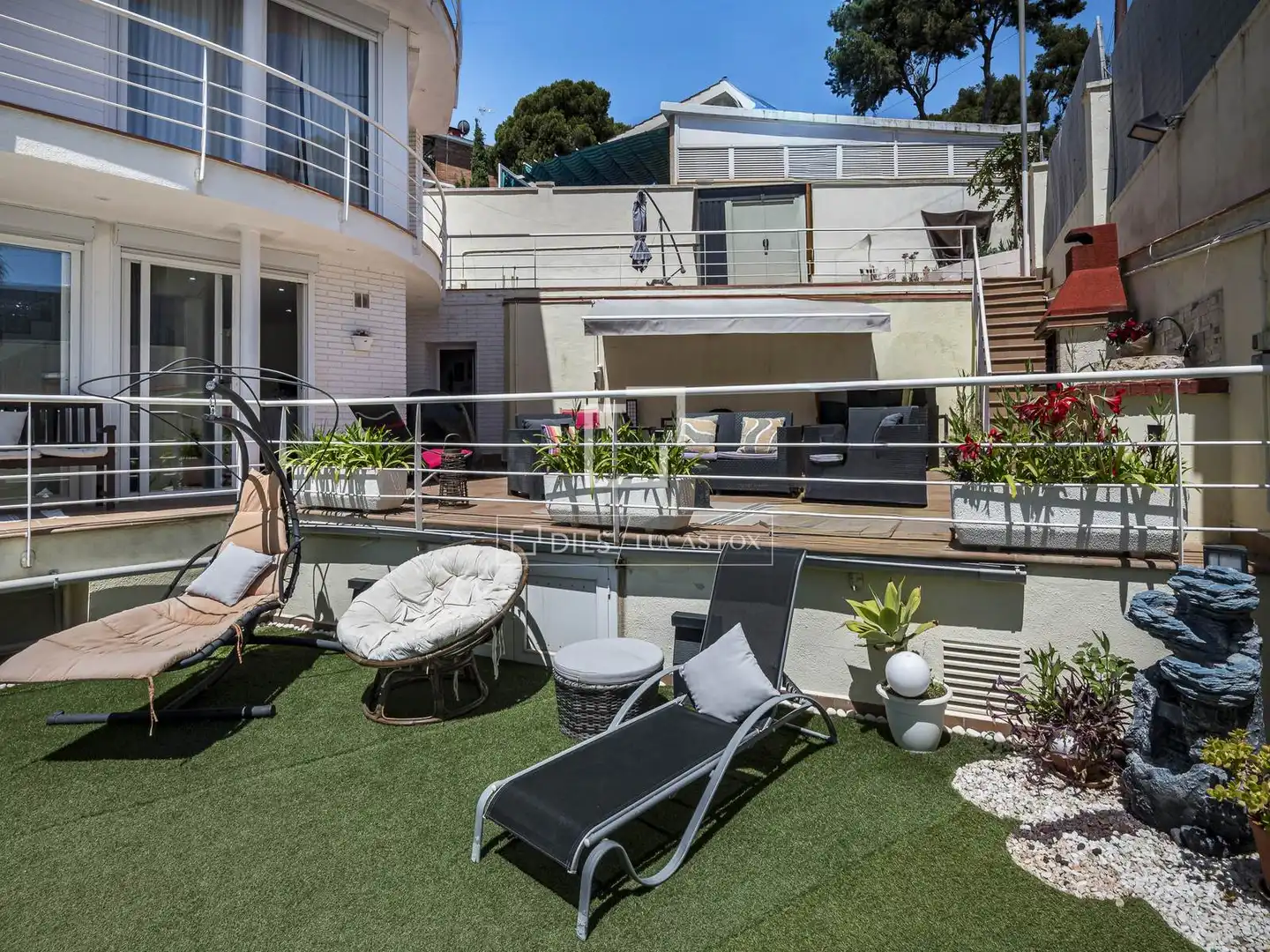 Terrassa de Casa o xalet en venda en Castelldefels amb Aire condicionat, Calefacció i Jardí privat