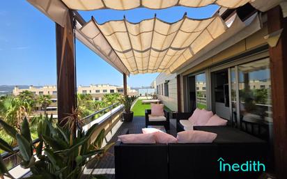 Terrace of Attic for sale in Vilanova i la Geltrú  with Air Conditioner, Heating and Parquet flooring