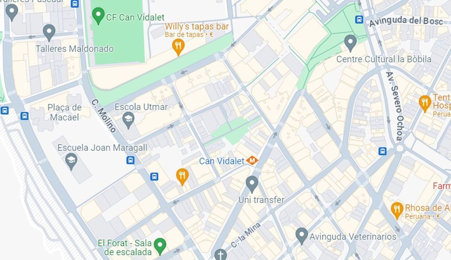 Vista exterior de Casa adosada en venda en Esplugues de Llobregat